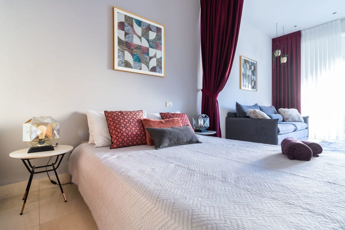 Awesome studio in Mamilla photo 14