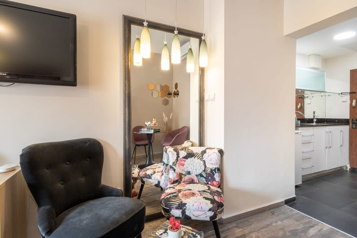 Studio between King David Hotel and Waldorf - Parking Included photo 23