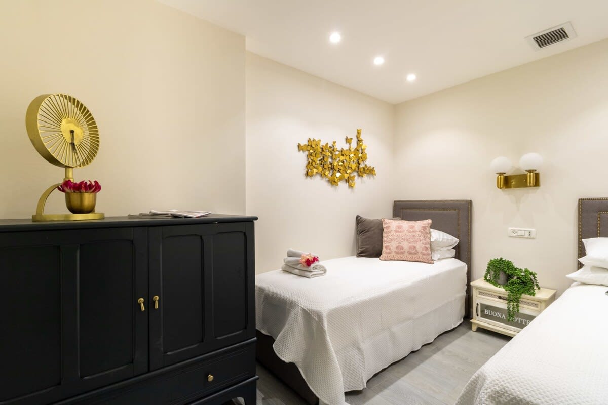 King David/2BR/Parking/Steps to Old City photo 29