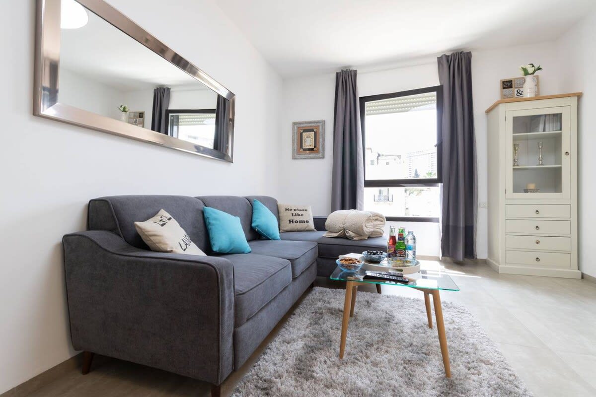 King David Suite/Parking in city center photo 7