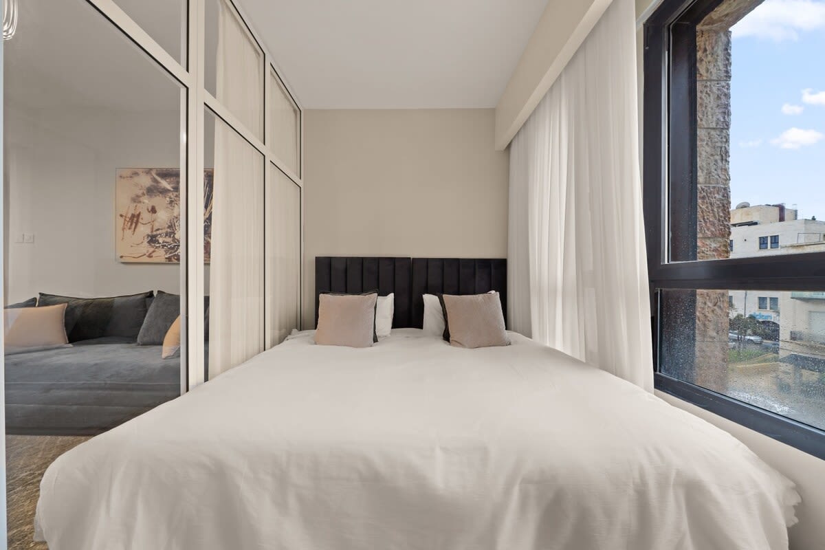 Luxurious 3 Bedroom on King David Street, Unit KD7 – Parking, Steps from the Old City photo 21