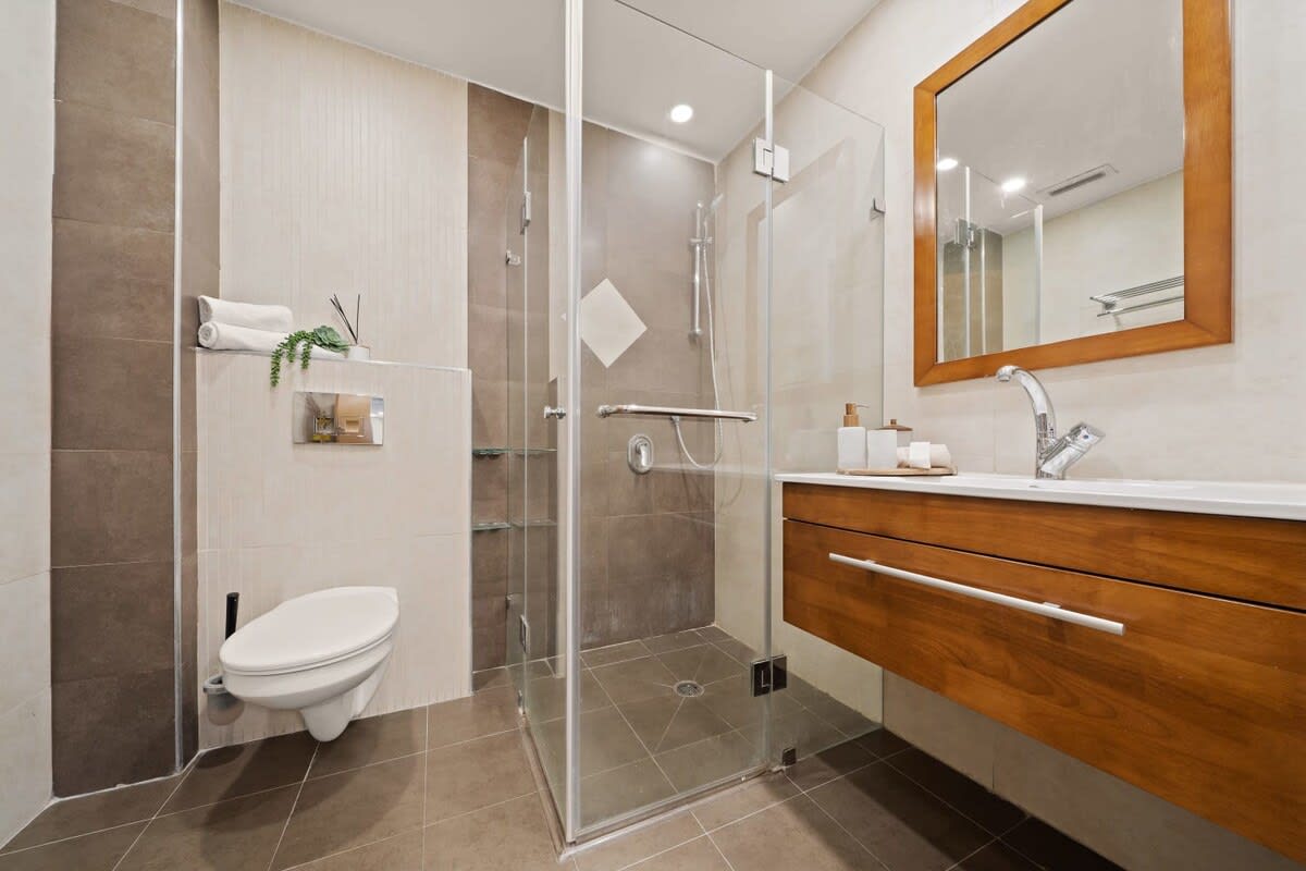 Luxurious 3 Bedroom on King David Street, Unit KD7 – Parking, Steps from the Old City photo 4