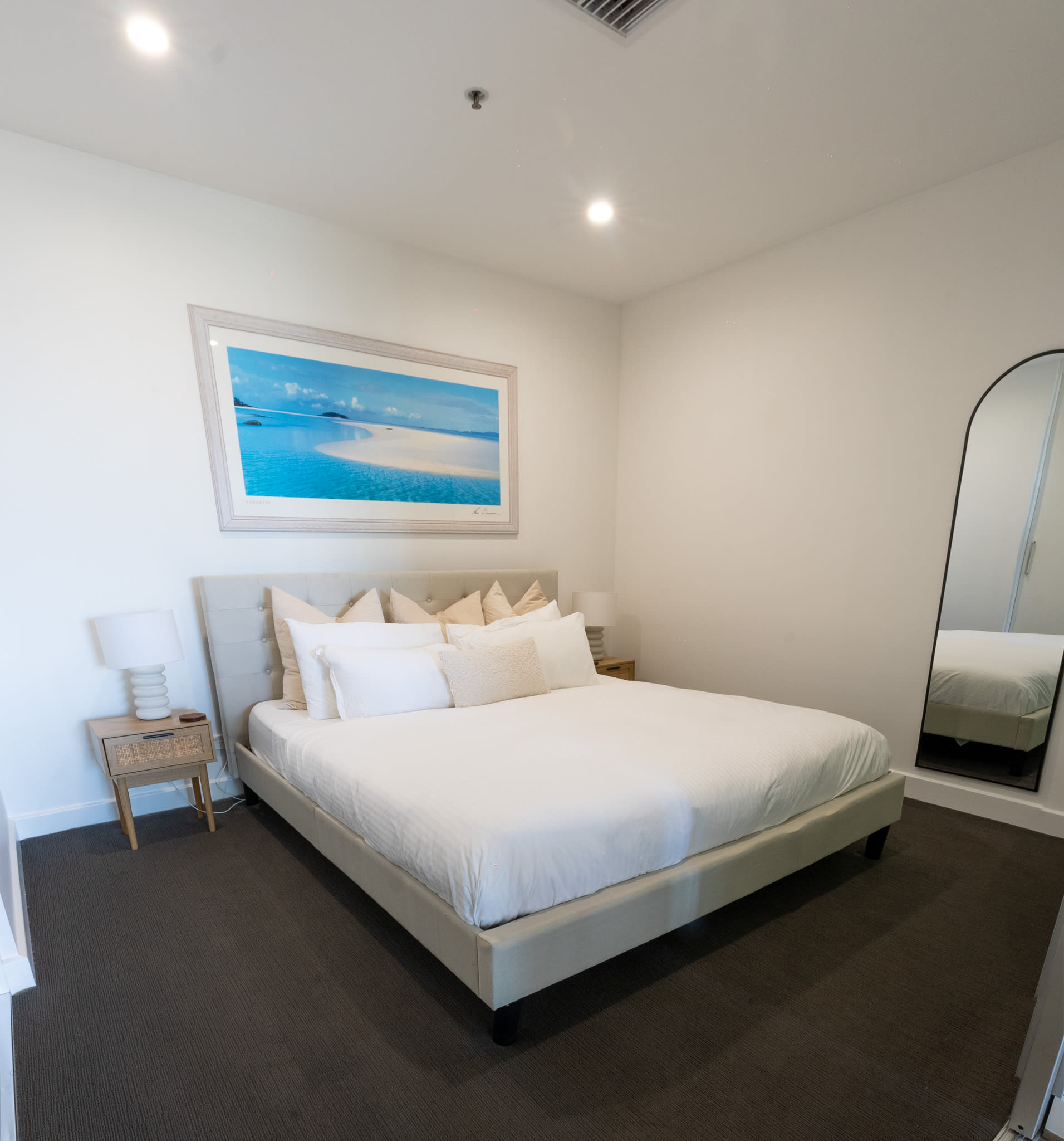 Pool, Gym, Spa and Sauna, Free Parking, City Views