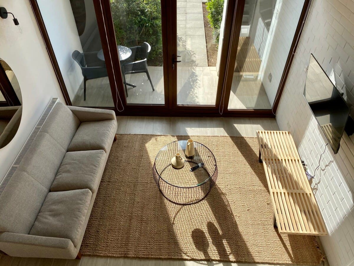 View 10