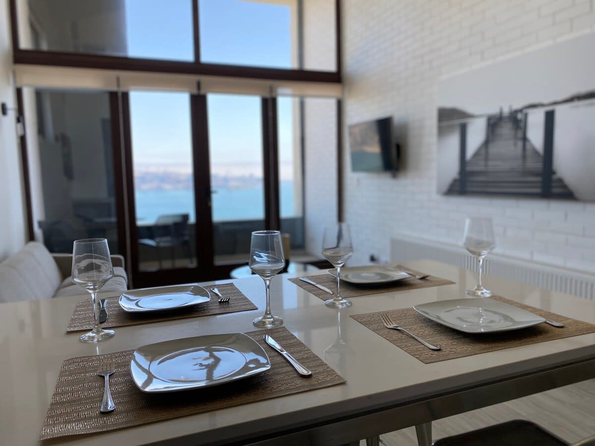 HOM Loft with terrace, balcony and harbour view — Valparaíso, Valparaiso — vacation rental