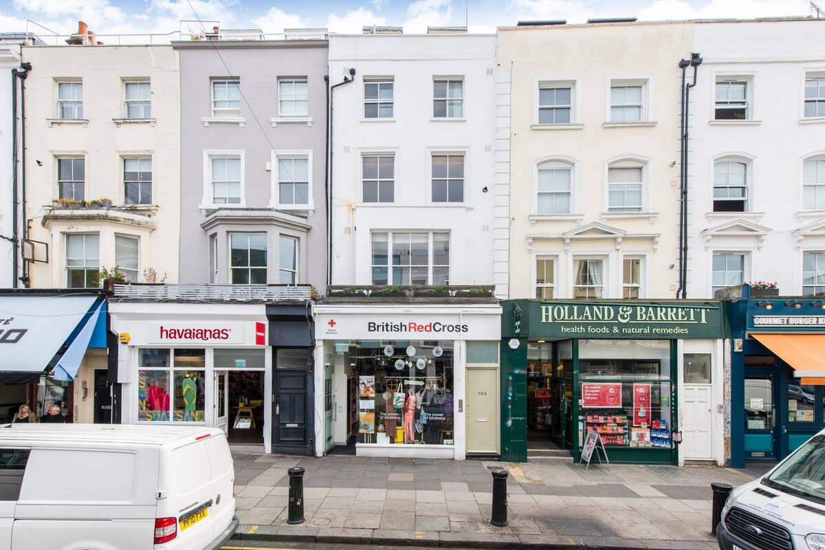 Unique 2bed Apartment, Portobello Rd in Portobello Road 164 W11 2EB - Property image 23 - VivreStays