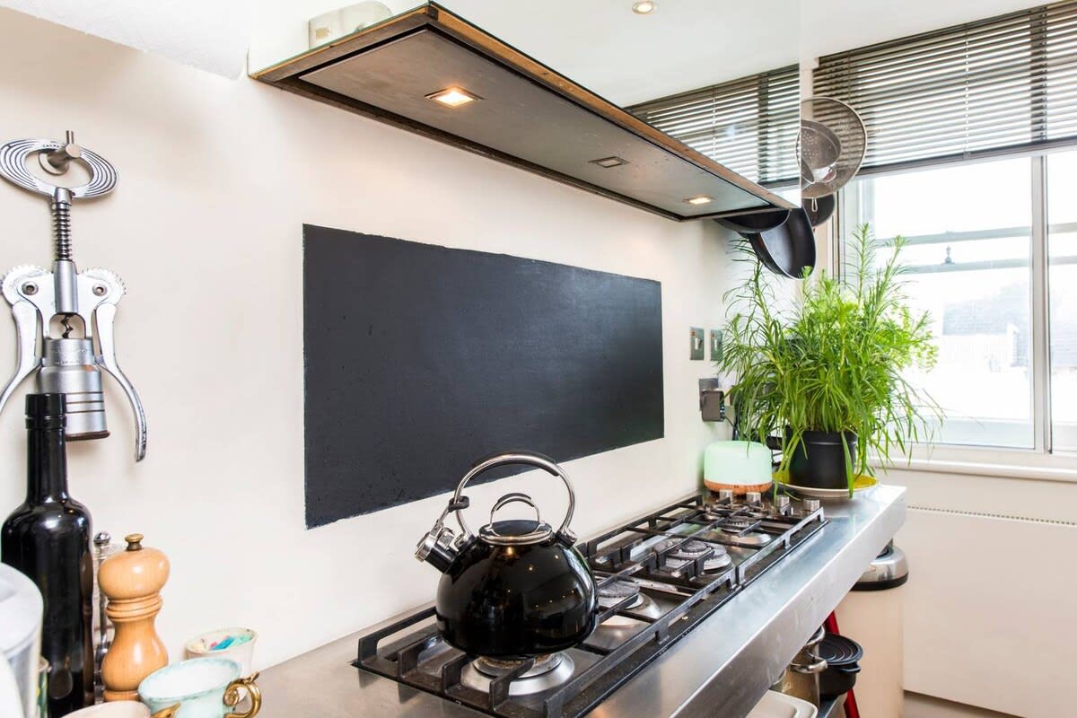Unique 2bed Apartment, Portobello Rd in Portobello Road 164 W11 2EB - Property image 13 - VivreStays