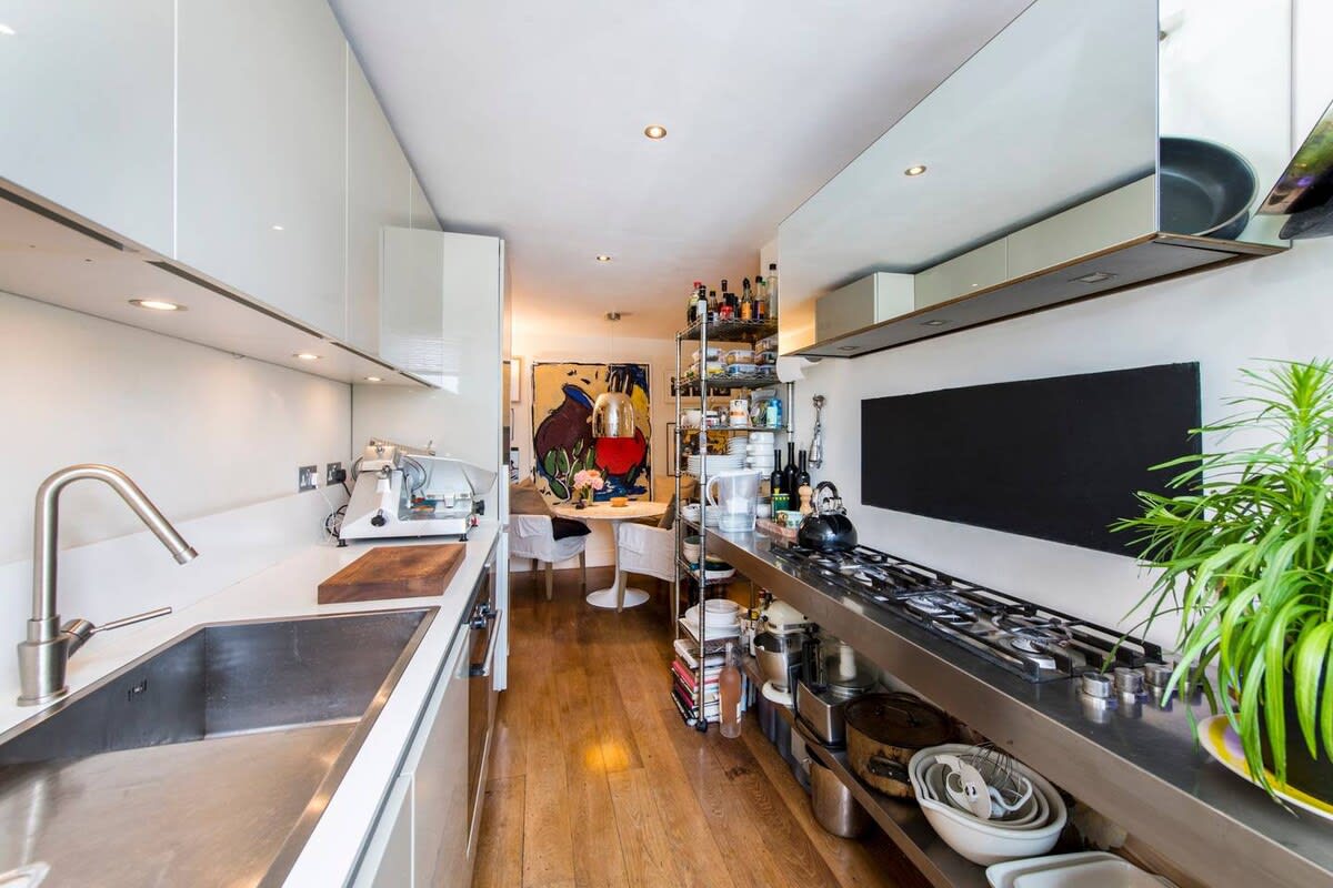 Unique 2bed Apartment, Portobello Rd in Portobello Road 164 W11 2EB - Property image 10 - VivreStays