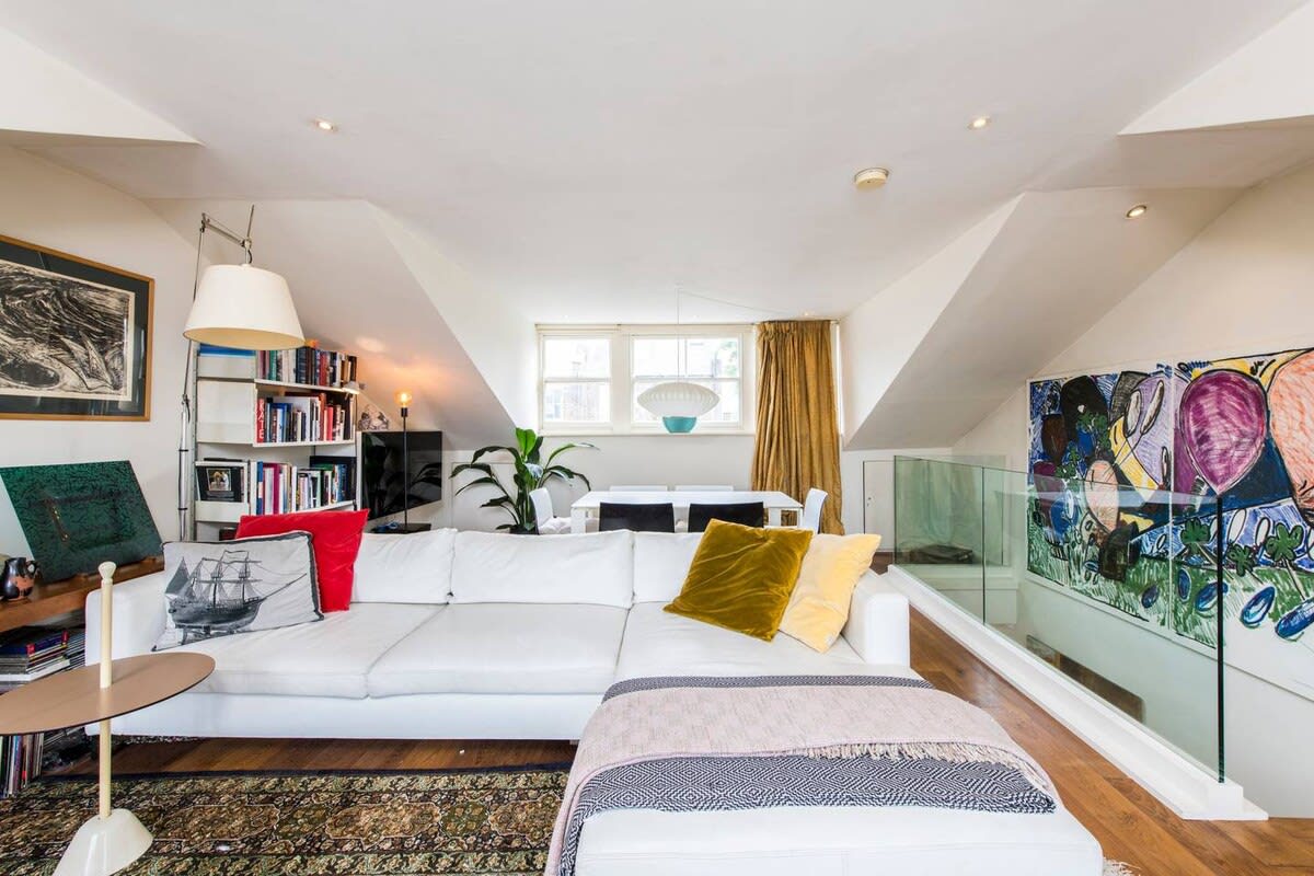 Unique 2bed Apartment, Portobello Rd in Portobello Road 164 W11 2EB - Property image 5 - VivreStays