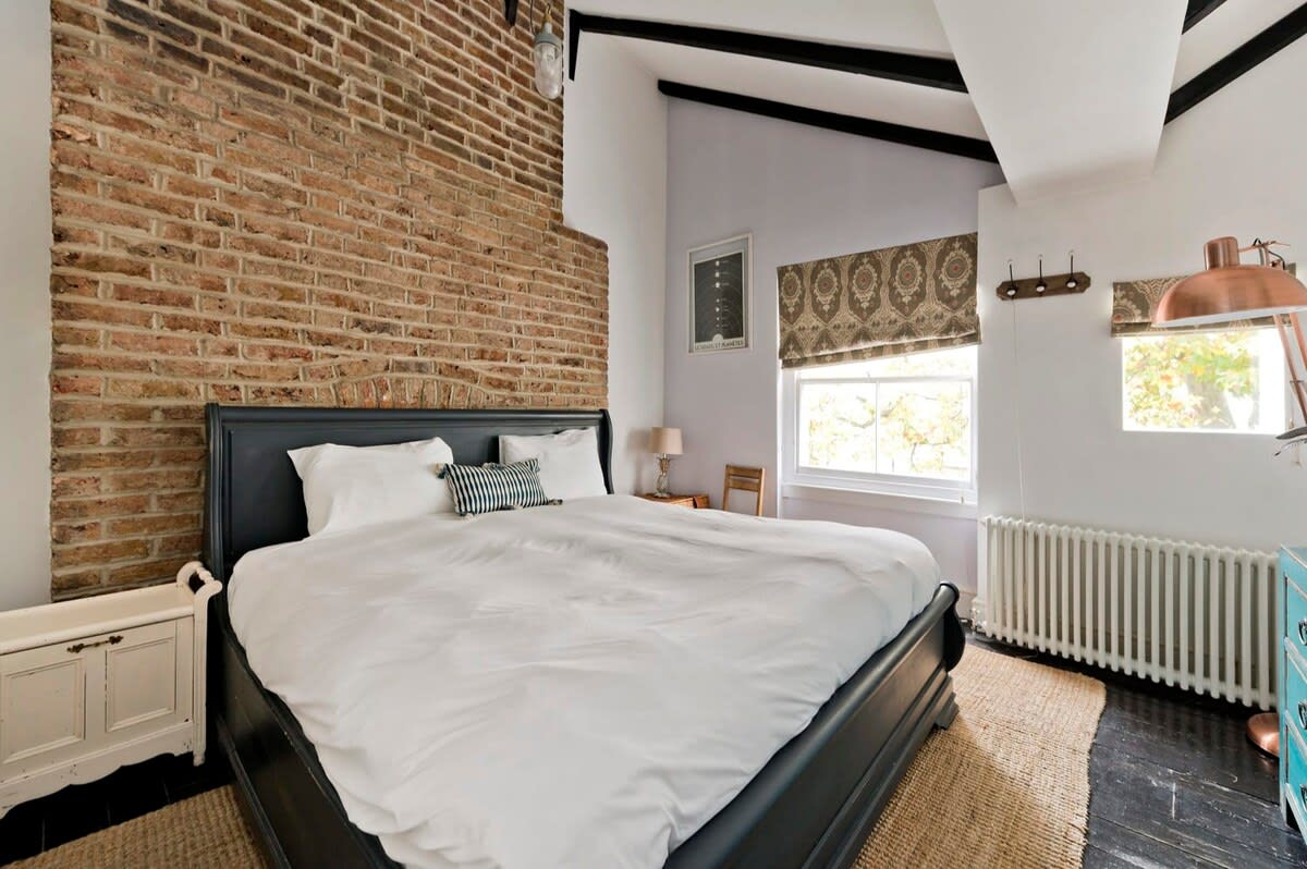 1 Bed Bohemian Loft Style Apt in 285 Ladbroke Grove W10 6HE - Property image 2 - VivreStays