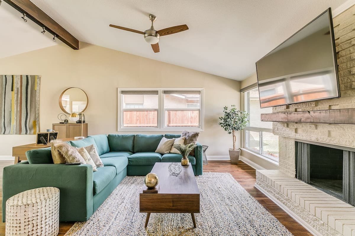 4-BD/3-BA Chic Timeless Elegance - 15 Mins to DT — Dallas, TX — vacation rental