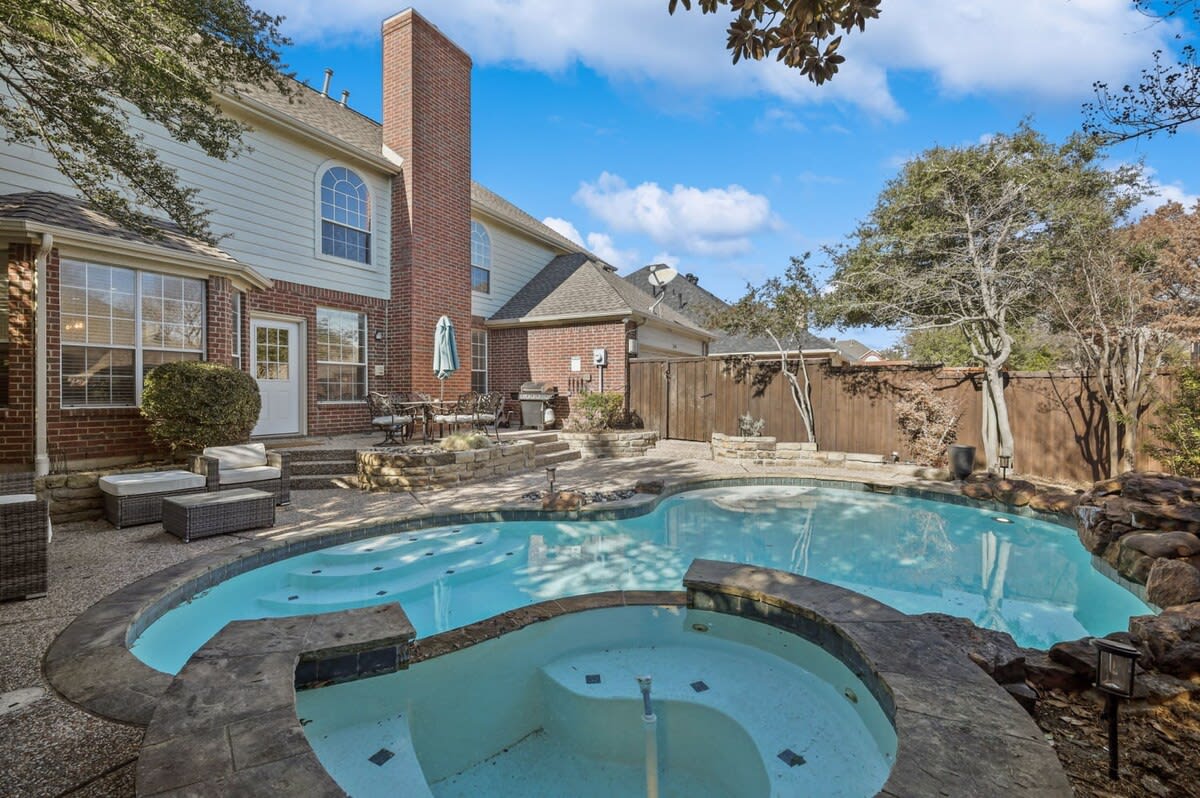Dream Vacay in Central Plano - Pool & Grill — Plano, TX — vacation rental