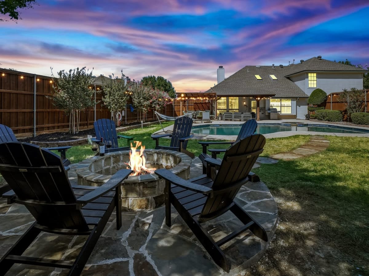 Modern Rustic Oasis/Games/Cinema/UTD/Plano/Frisco — Allen, TX — vacation rental