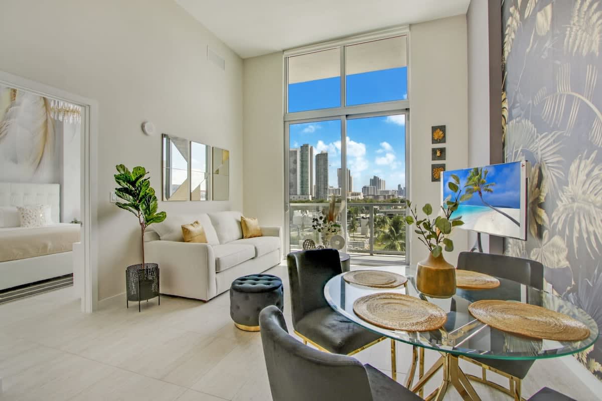 Upscale Designer 1 Bdrm Condo - Miami Design Dist - Foto 1