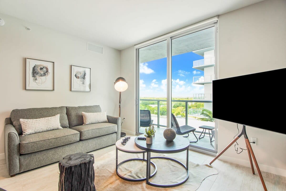 Bay & Pool View! Modern 1Bdrm-Miami Design Dist - Foto 1