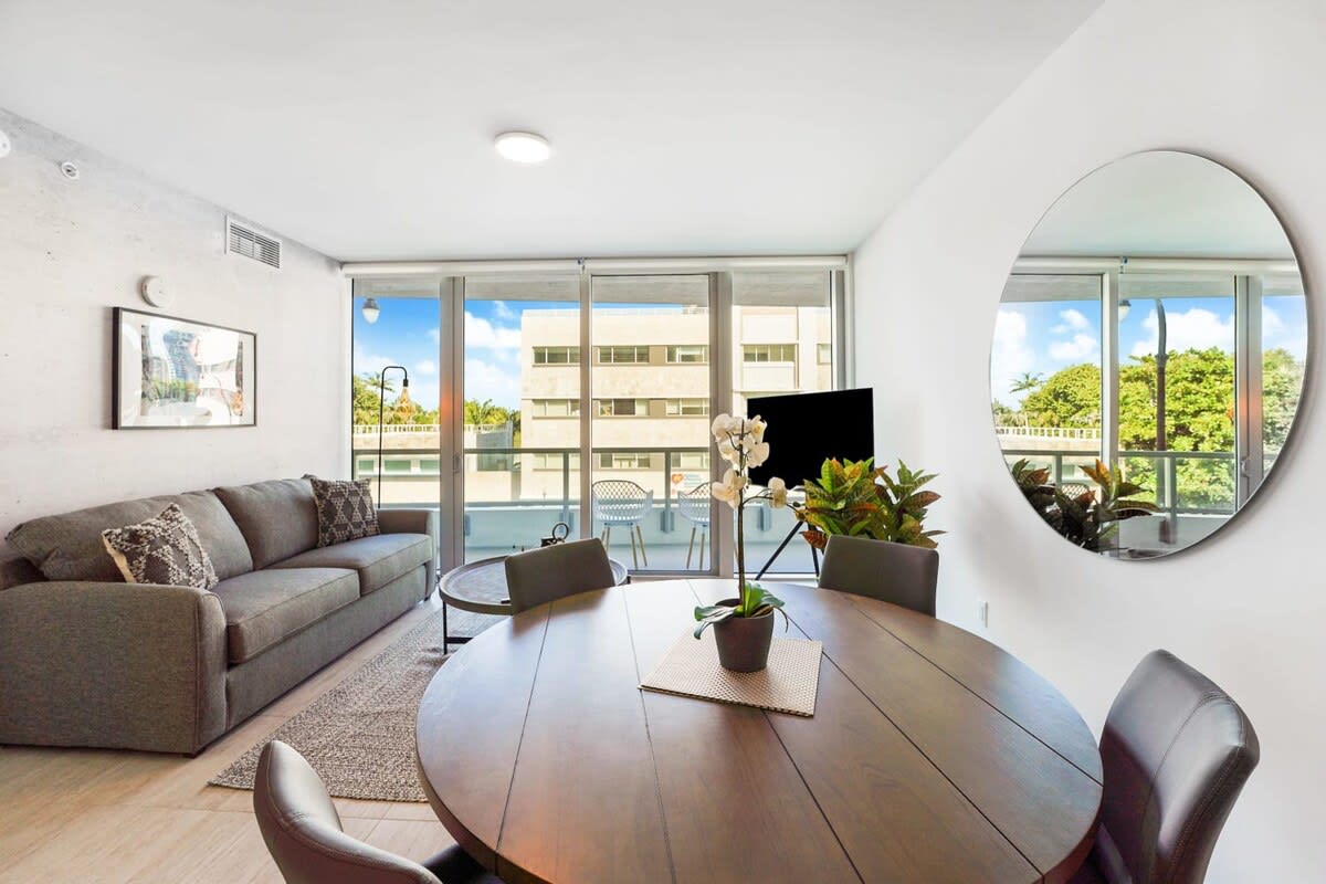 Brand New! Urban Style 1Bdrm Condo-Miami Design Dist - Photo 1