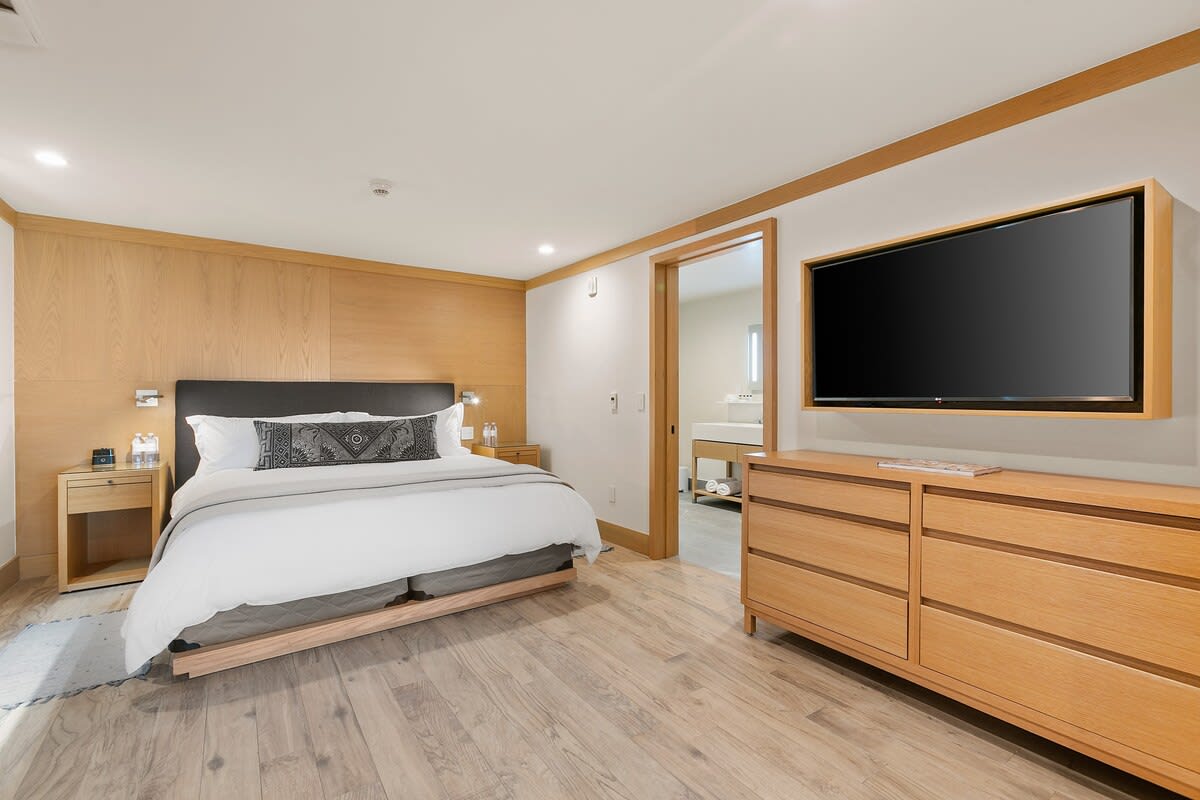 A true modern escape.