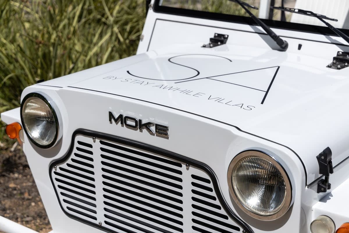 Moke included with stay provided guest has a valid DL and insurance