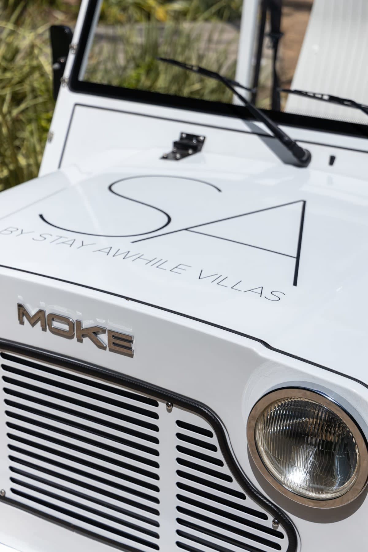 Moke included with stay provided guest has a valid DL and insurance