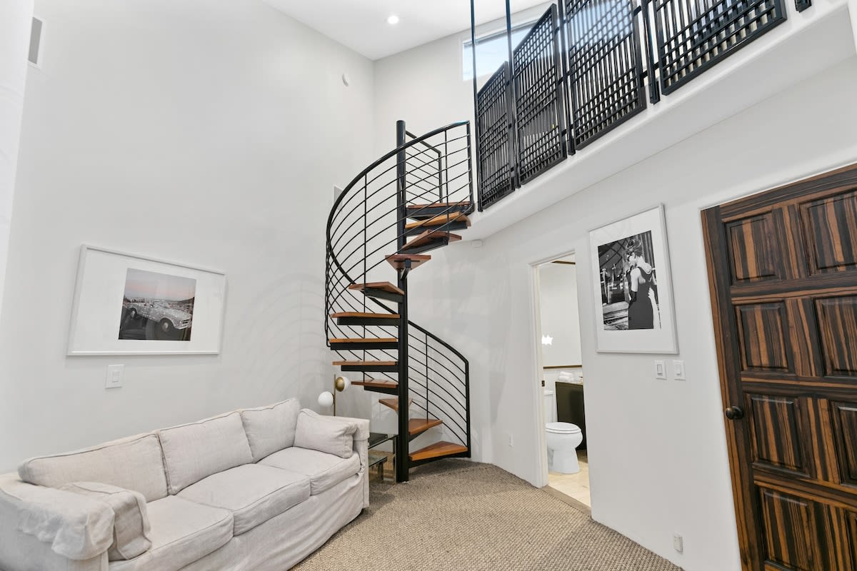 Pull out queen sofa and upstairs loft
