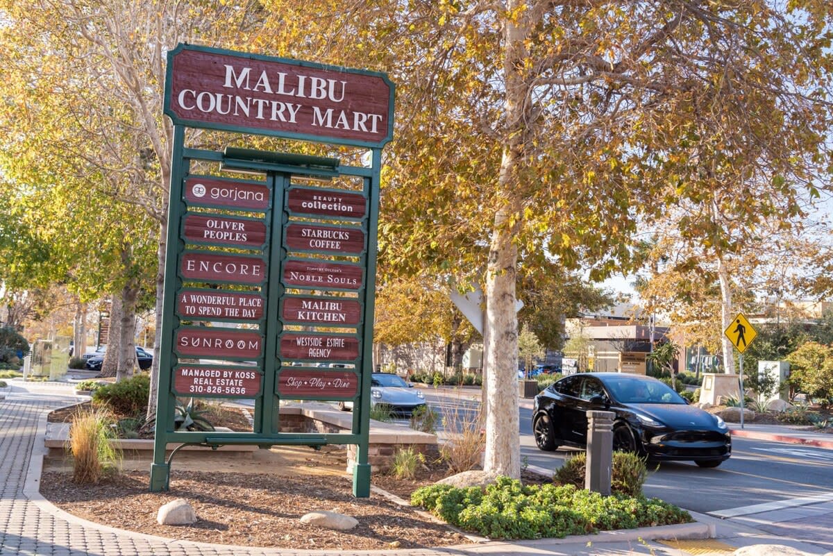 Country Mart for the best restaurants and shops in Malibu.