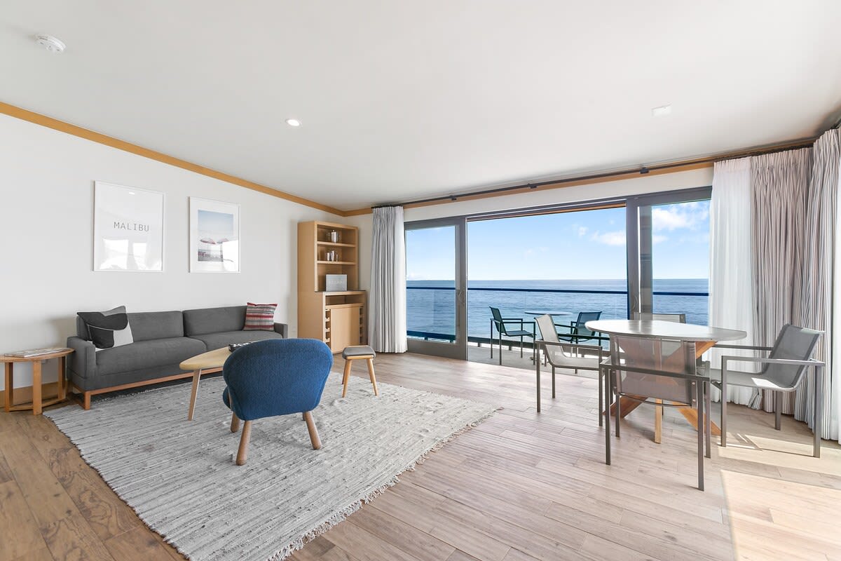 An abundance of indoor and outdoor seating to accommodate everyone in the suite