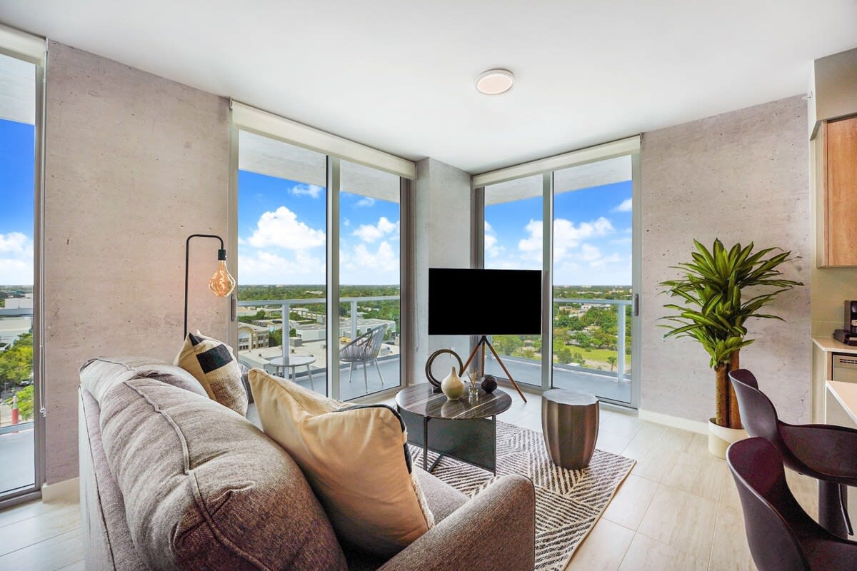 2 Bedroom -City View- Miami Design District - 1100 - Picture 1