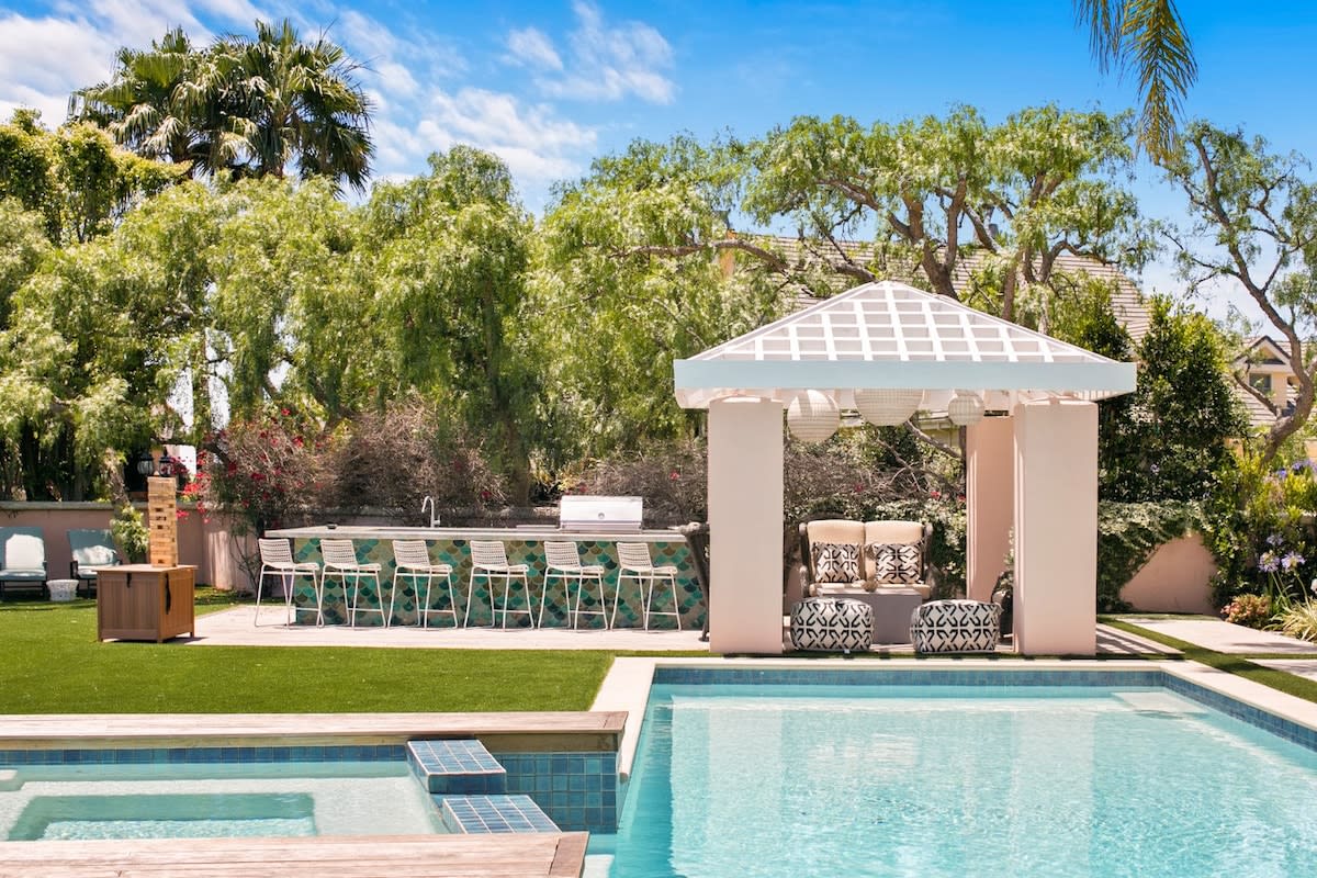 Luxury outdoor space and plenty of room for gathering.