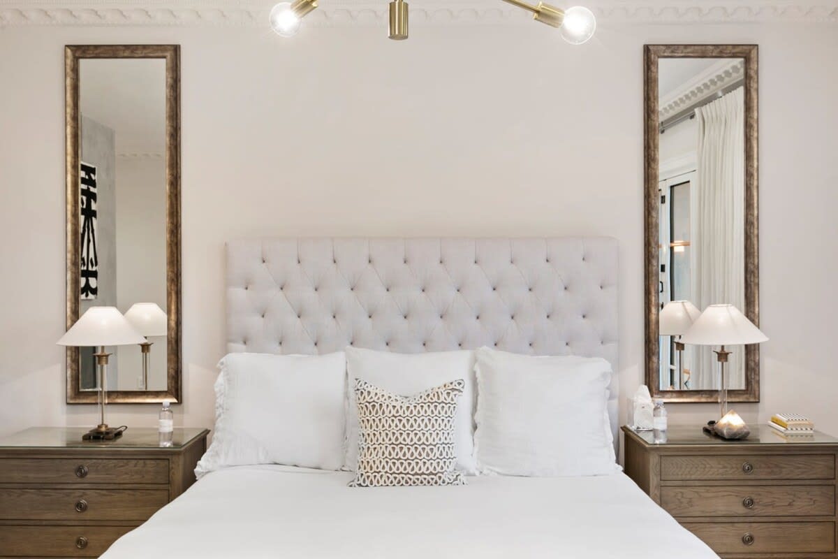 Sleep soundly in this King size bed.