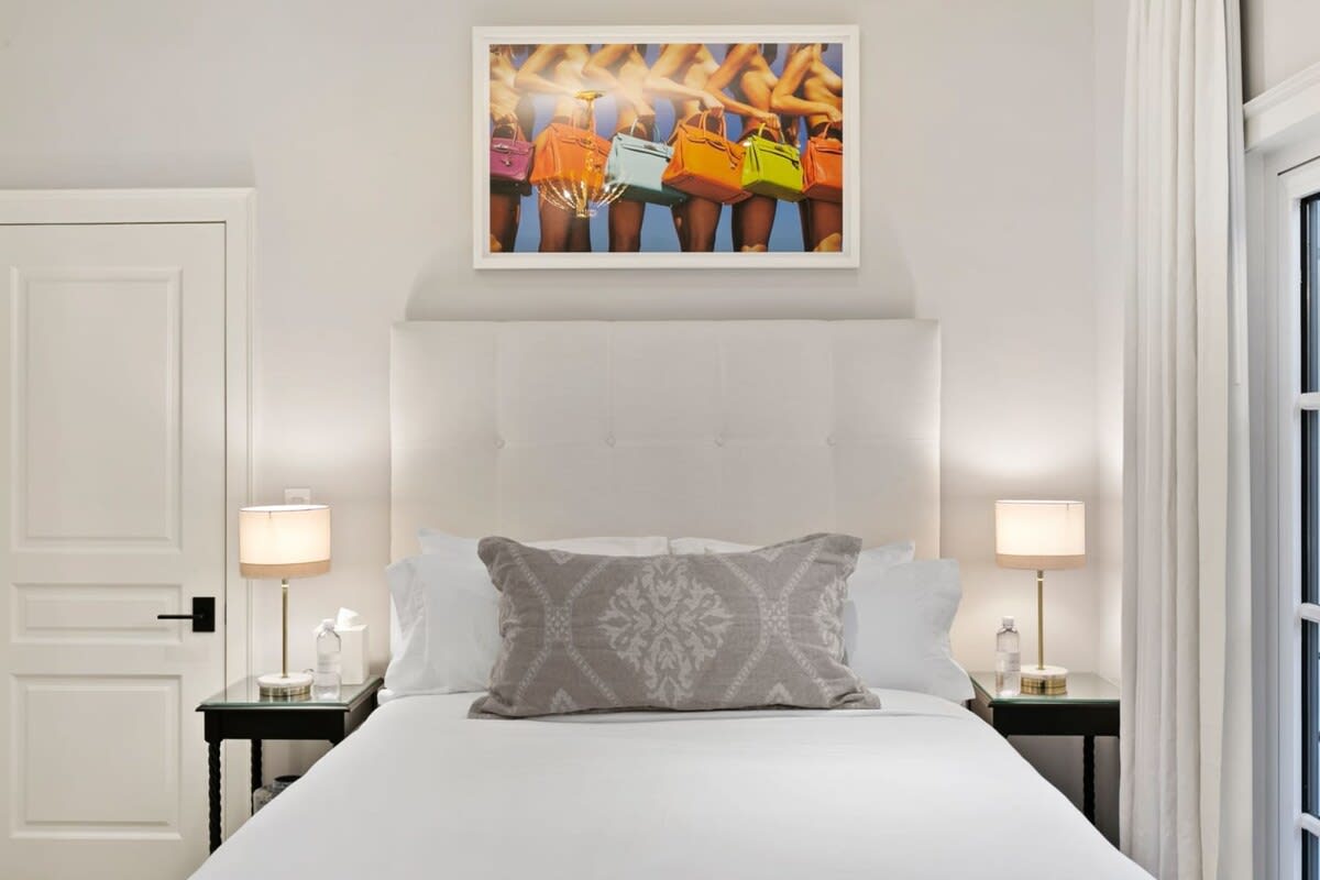 Guest bedroom with a pop of color for fun!