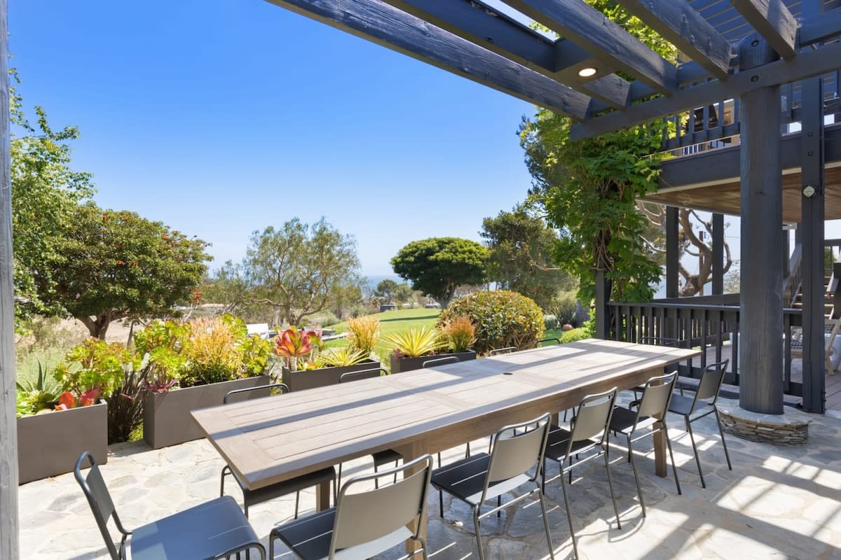 Al Fresco Dining Patio off the living/ dining room.