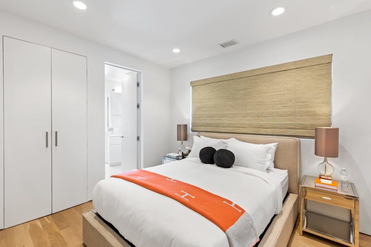 Guest Bedroom 3 with en suite bathroom, cupboard space and fresh linen