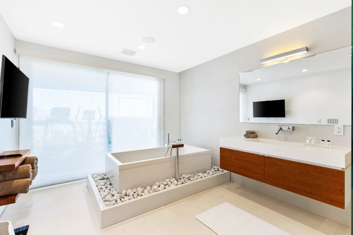 The stunning Master Bathroom leaves you feeling relaxed and refreshed.