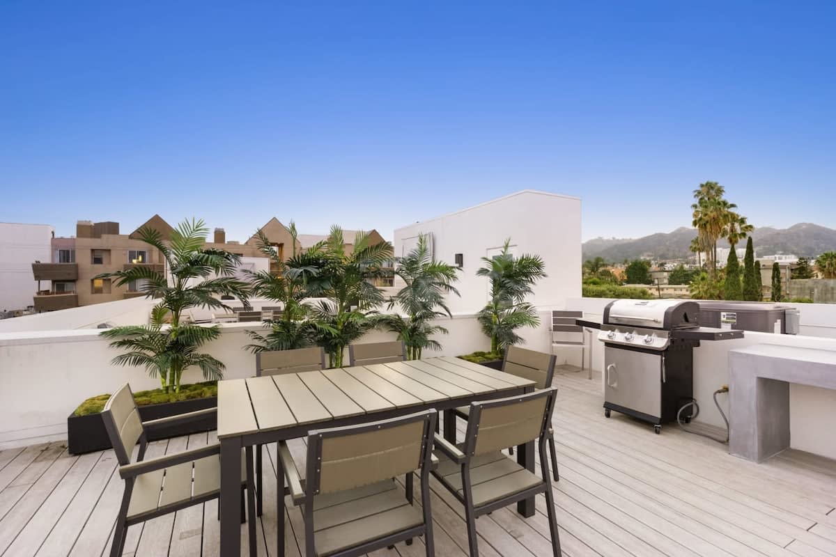 BBQ on the rooftop overlooking Los Angeles