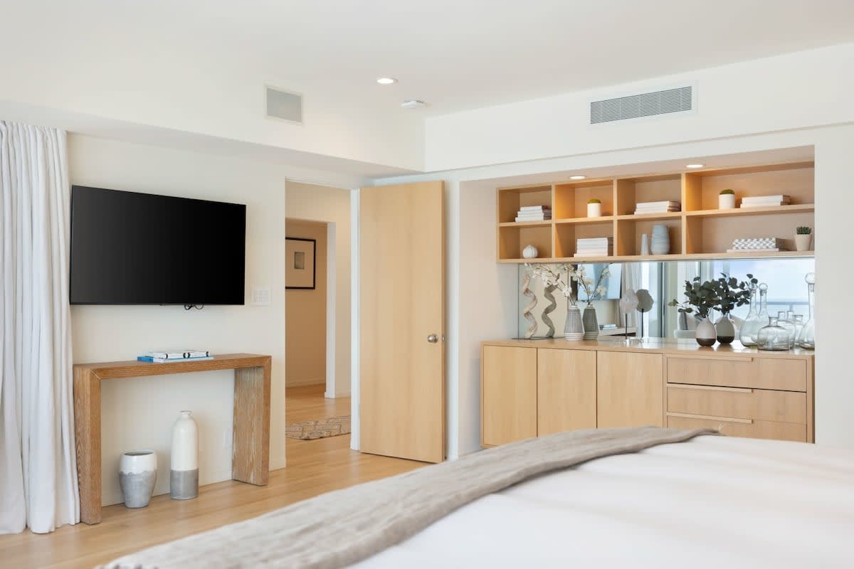 Beautiful decorations and custom touches make you feel at home.