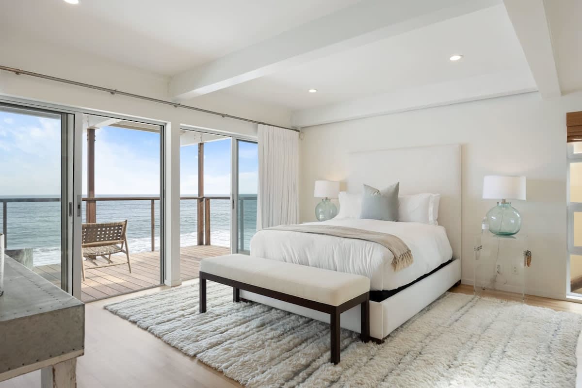 Classic Beach Chic design to create the perfect atmosphere.