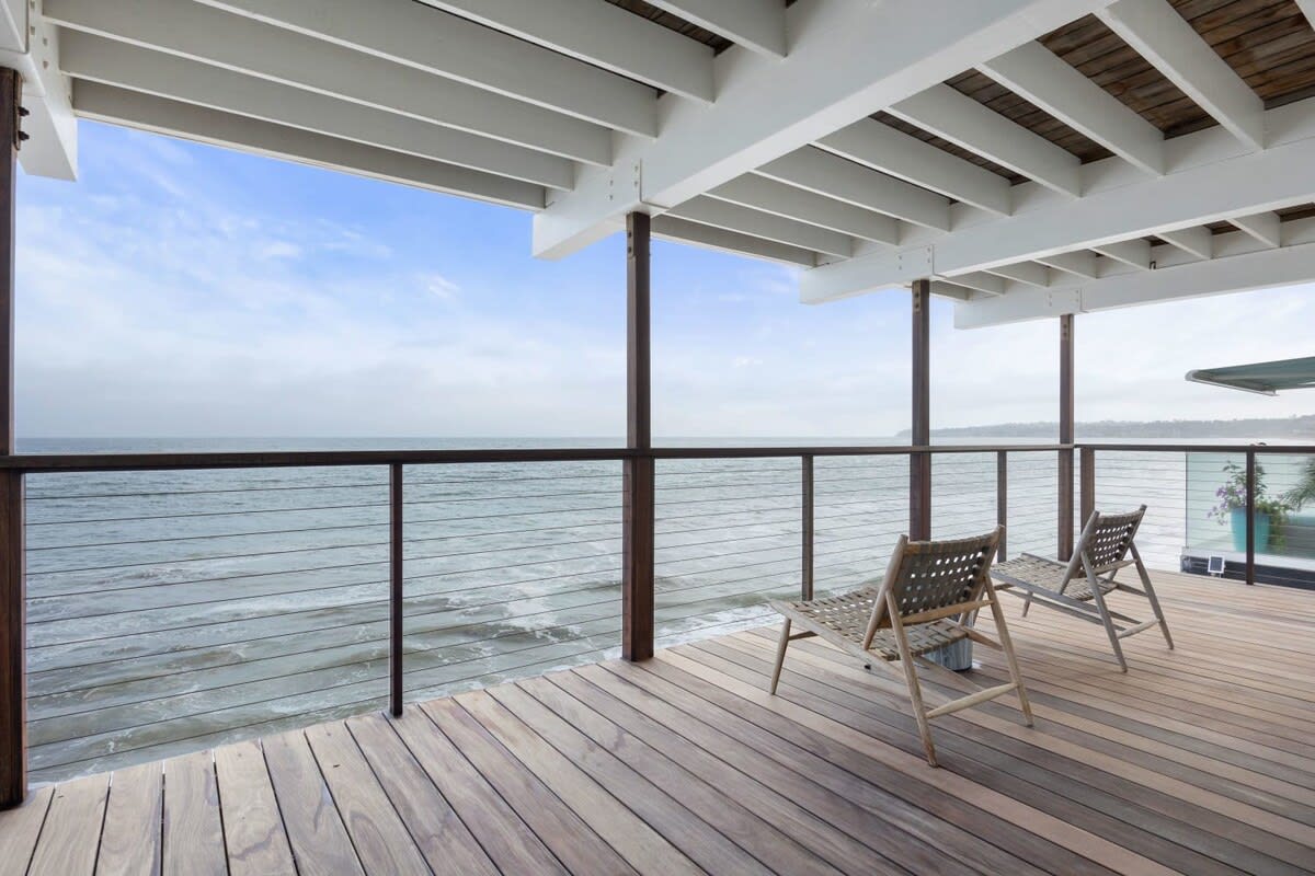 Extraordinary views ranging from Palos Verdes to Point Dume.