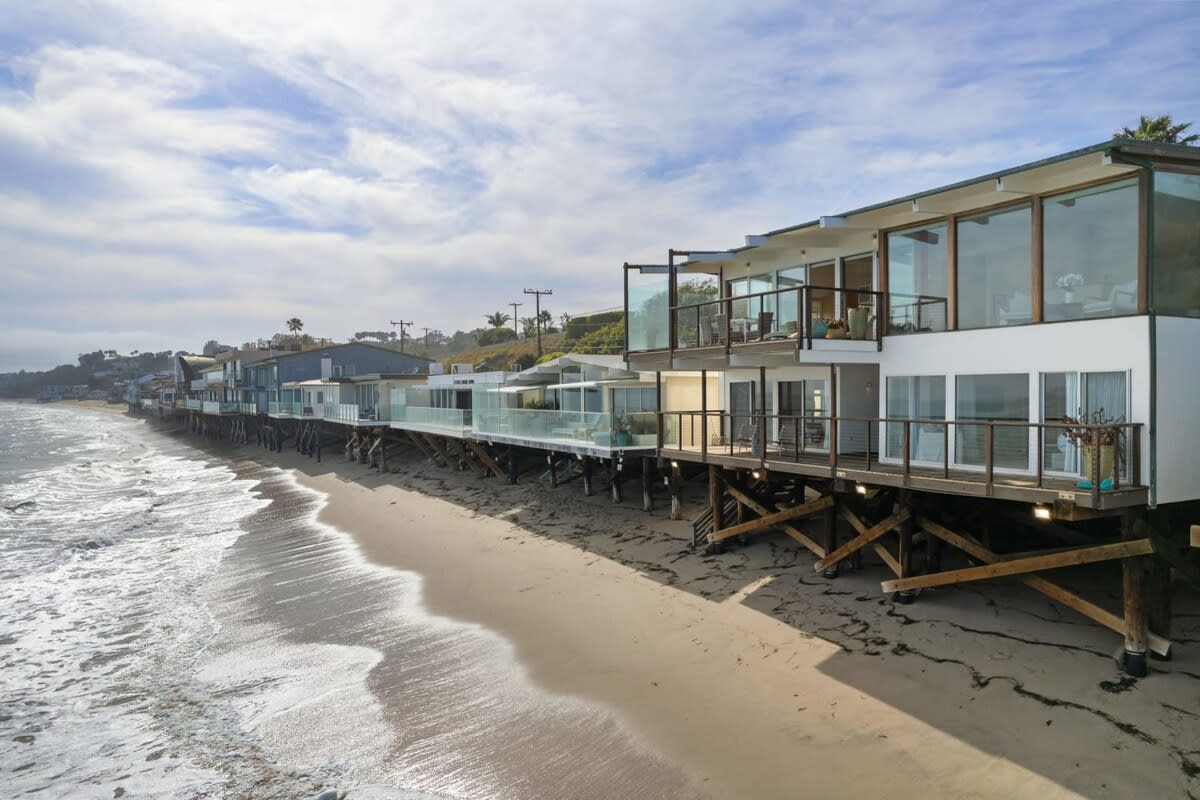 Malibu Cove Colony Beach by Stay Awhile Villas — Malibu, CA — vacation rental