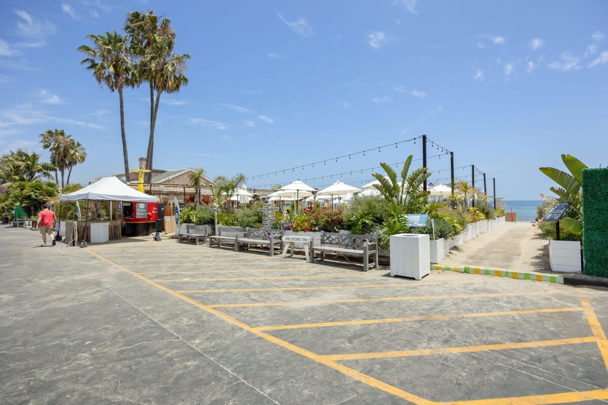 Paradise Cove Pier is a popular tourist attraction in Malibu