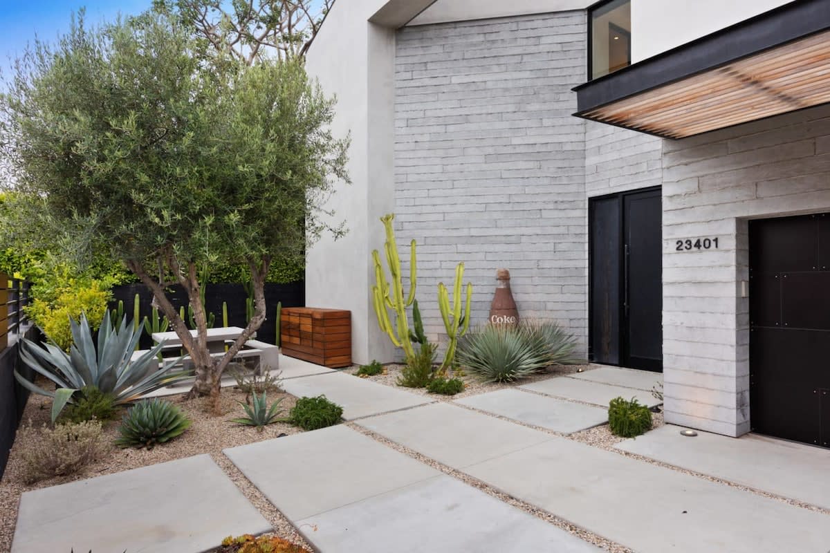 A modern oasis in Malibu.