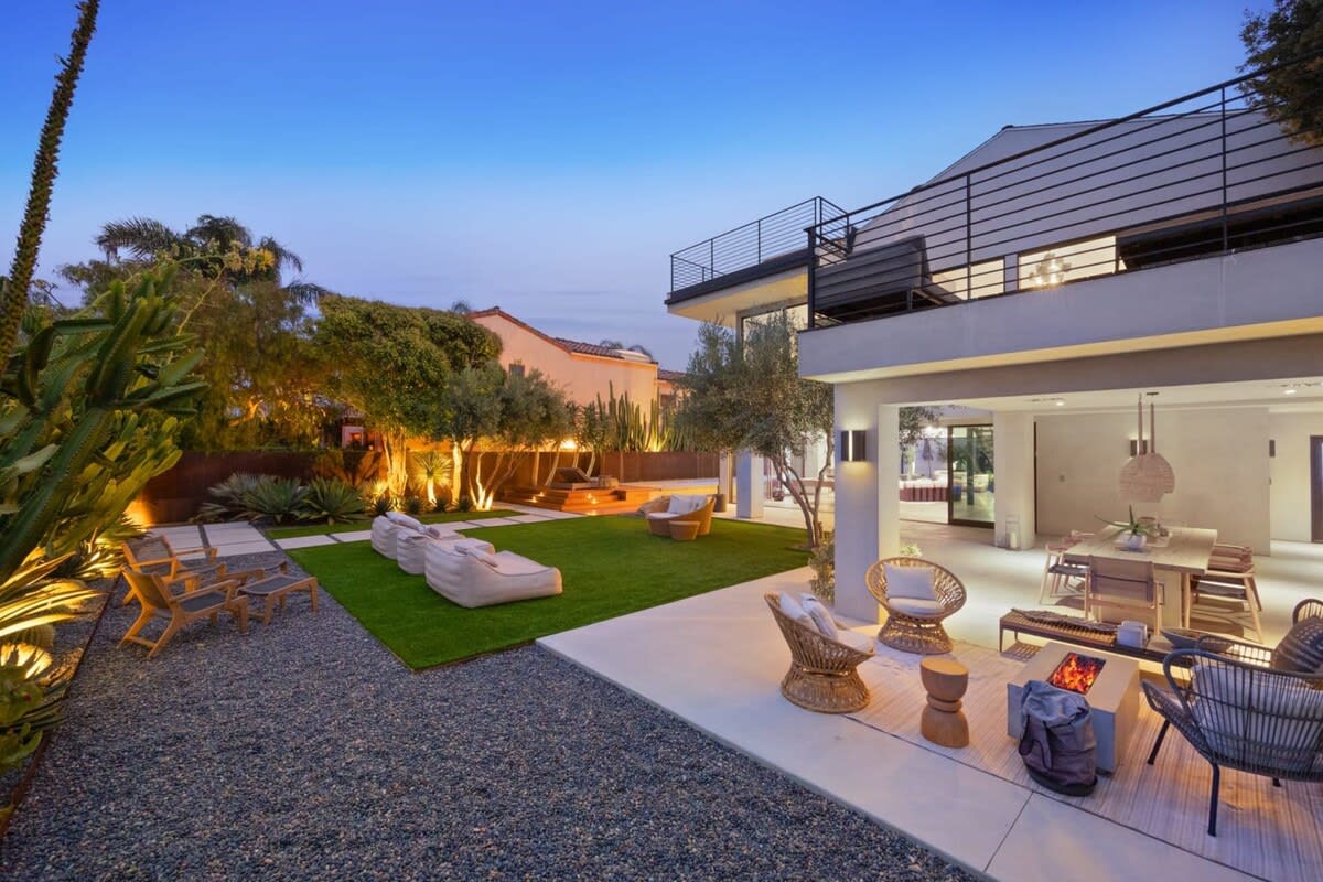 Wine and Dine in the delightfully spacioous outdoor dining area.