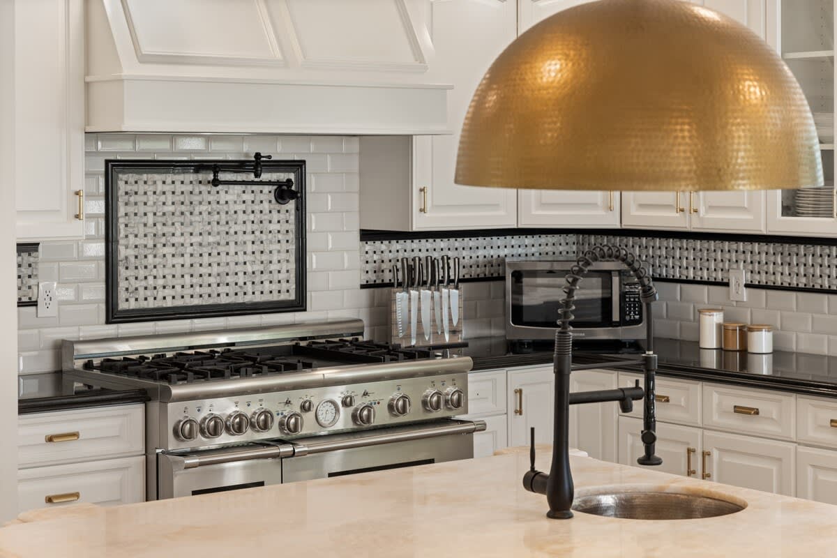 Culinary brilliance awaits in a perfectly set kitchen.