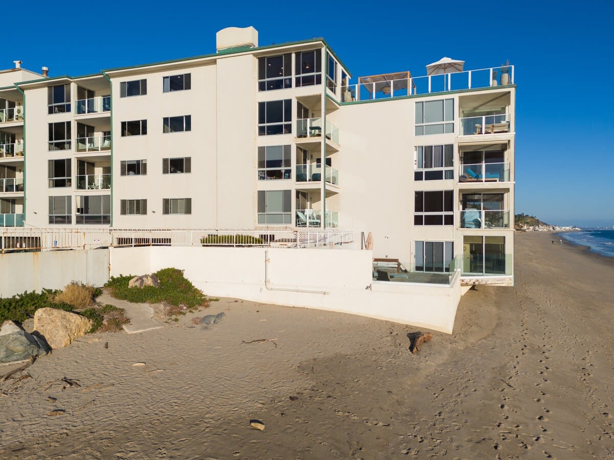 A penthouse oasis nestled in the heart of Malibu