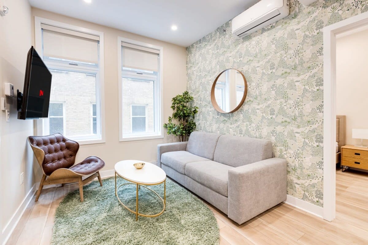 Luxurious Amenities And Rooftop Patio - Amazing Montreal Retreat - Quebec