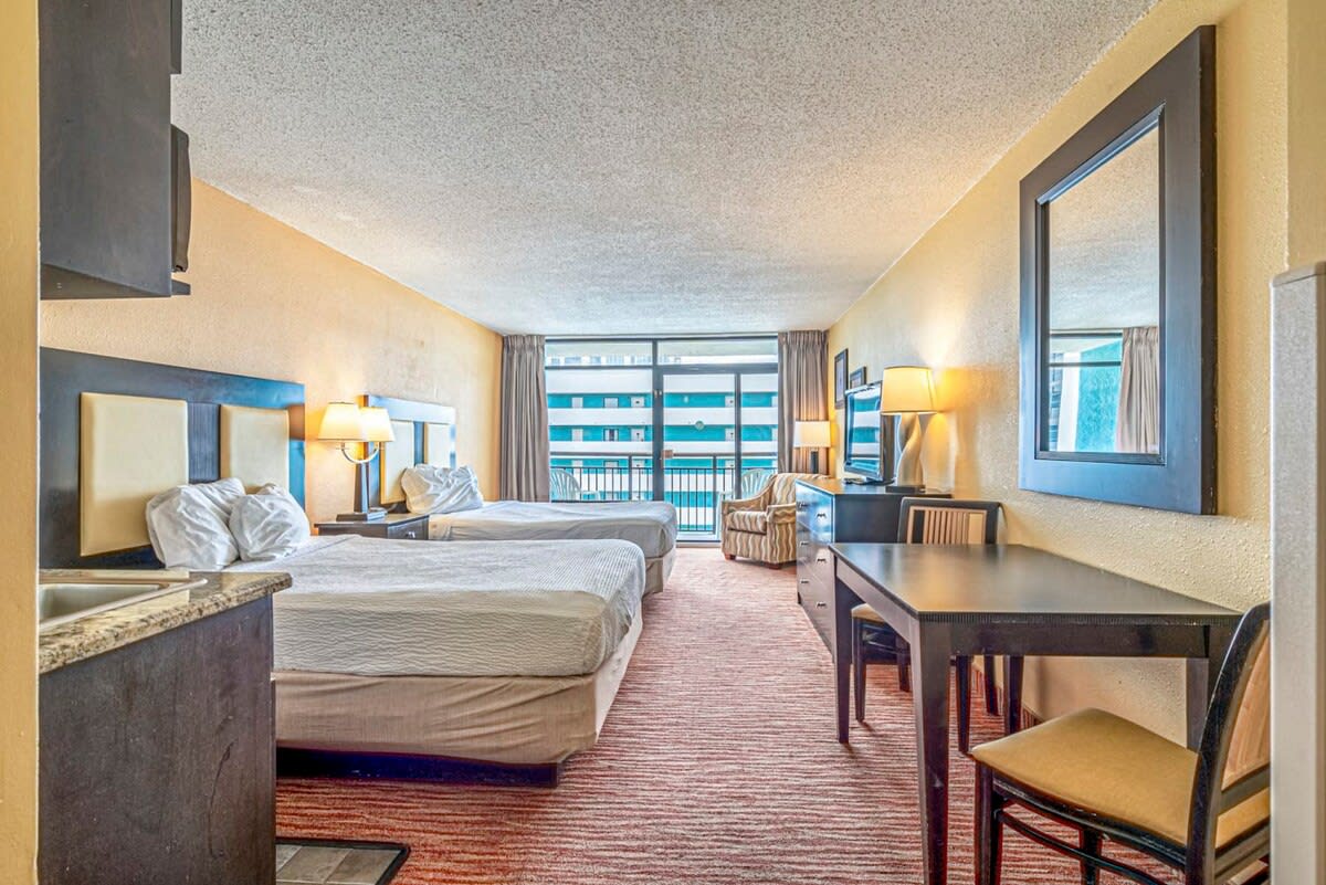 Landmark Resort Courtyard View - Unit 1408 — Myrtle Beach, SC — vacation rental