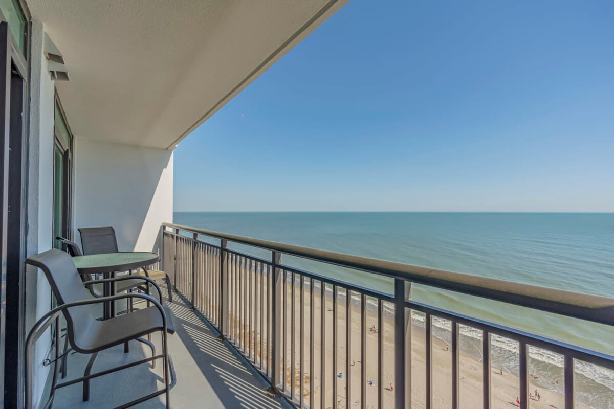 Ocean Front 3 BR - Caribbean 1407 — Myrtle Beach, SC — vacation rental