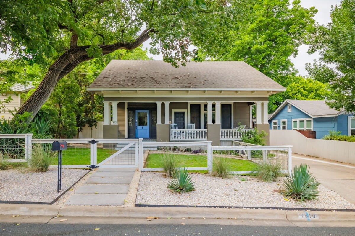 Free Parking, Walk to Zilker, 3br - Craftsman