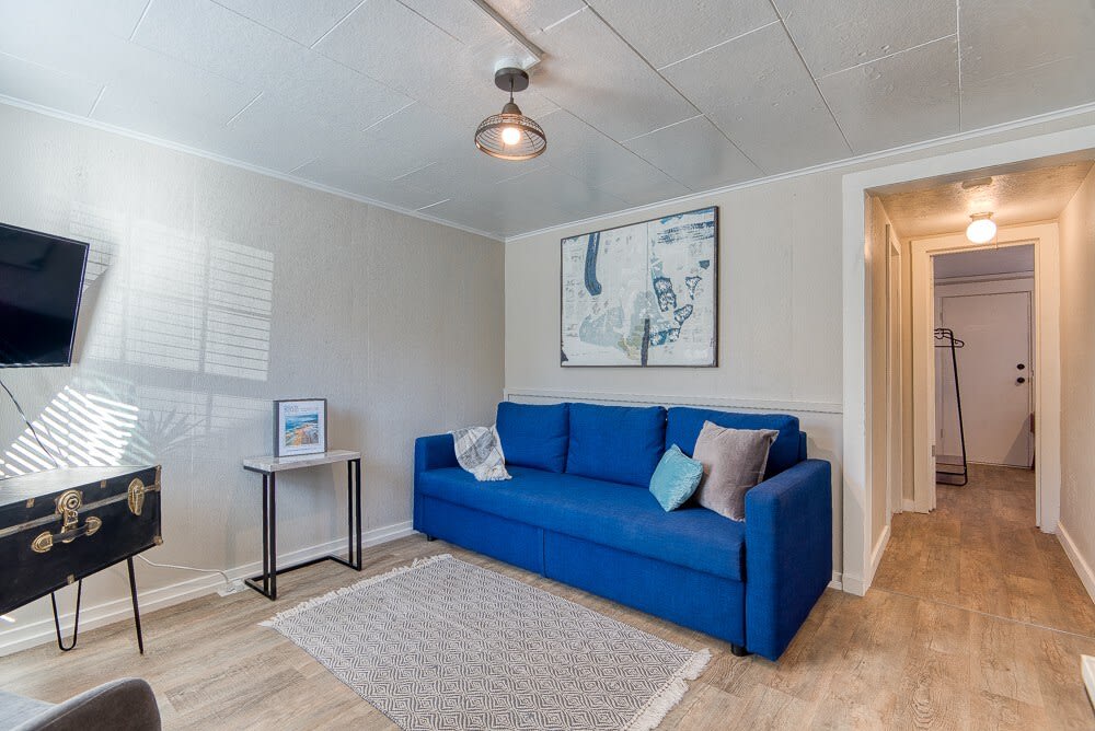 #StayinMyDistrict Heritage House 2Bedroom — Coos Bay, OR — vacation rental