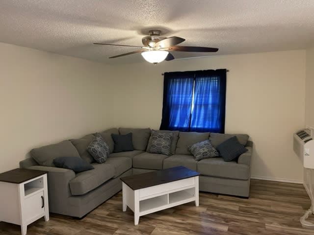 Comfortable downstairs 2 bed next to Fort Sill! — Lawton, OK — vacation rental