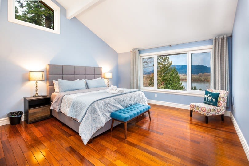 Elegant 4400sf Villa w/ Lk. & Mt. view | Sammamish - Picture 28